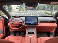 Dongfeng Yipai 008 EREV 210Max 6-seater - ფოტო 6
