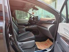Toyota Sienna 2.5L Hybrid Luxury - ფოტო 8