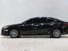 Toyota Camry Dual-Engine 2.0HE Elite Edition - ფოტო 5