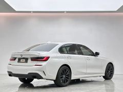 BMW 3 Series 325Li M Sport Night Edition Package - ფოტო 12