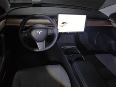 Tesla Model 3 Standard Range Edition 3D6 - фото 16