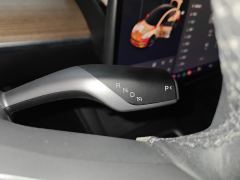 Tesla Model 3 Standard Range Edition 3D6 - фото 19