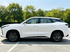 Changan UNI-Z 1.5T Premium Edition - ფოტო 4