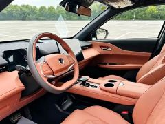 Changan UNI-Z 1.5T Premium Edition - ფოტო 5