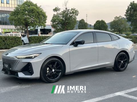 2022 Changan UNI-V 1.5T Premium Version - автомобиль из Китая