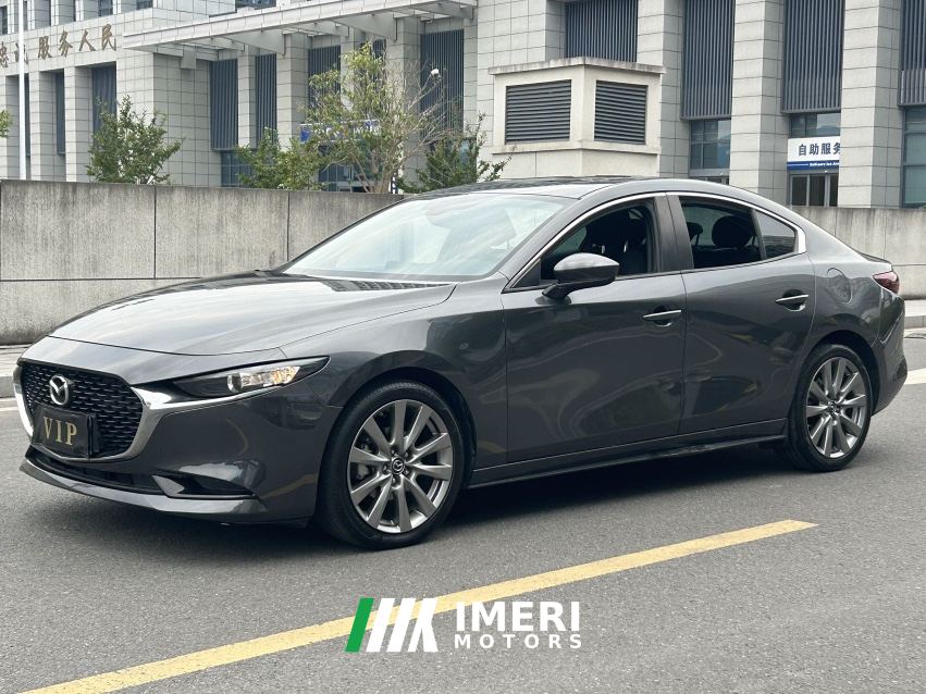 Mazda3 Axela 2.0L Automatic Brilliant Edition - car from China
