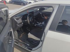 Toyota Wildlander Facelift 2.0L 2WD Leading Edition - photo 14