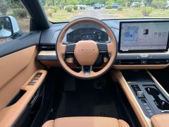 Lexus ES 300h - ფოტო 16