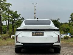 Lexus ES 300h - ფოტო 5