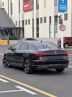 Volkswagen Passat Distinguished Edition 380TSI Longyao Edition - фото 16