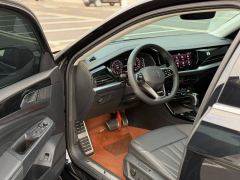 Volkswagen Passat Distinguished Edition 380TSI Longyao Edition - фото 4