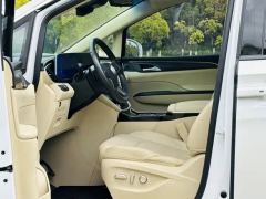 Buick GL8 652T Luxury Version 7 - фото 4