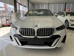 BMW 5 Series 530Li Luxury Edition Premium Package - photo 1