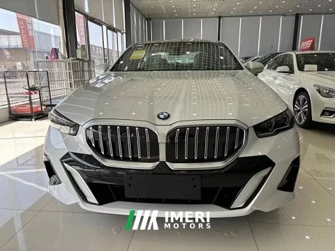 2025 BMW 5 Series 530Li Luxury Edition Premium Package - автомобиль из Китая