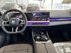 BMW 5 Series 530Li Luxury Edition Premium Package - photo 7