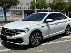 Volkswagen Jetta 200TSI Edition - photo 2