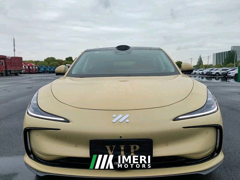 IM Motors Zhiji LS6 625km Smart Drive Edition - автомобиль из Китая