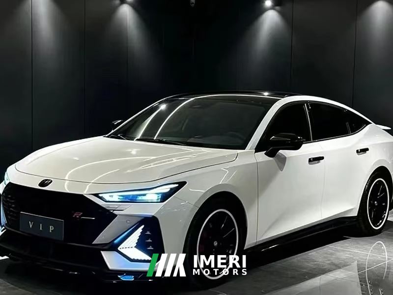 Changan UNI-V 1.5T Sport Edition - автомобиль из Китая