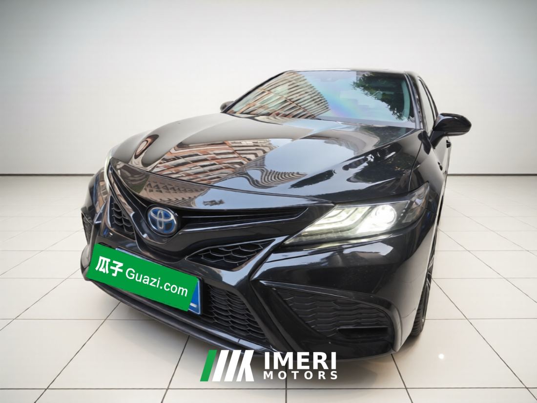 Toyota Camry Dual-Engine 2.5HG Luxury Edition - автомобиль из Китая
