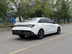 Hyundai Elantra 1.5L GLS Leading Edition - фото 7