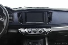 Dongfeng Lingzhi M5L 1.6L Base 7-seater - ფოტო 16