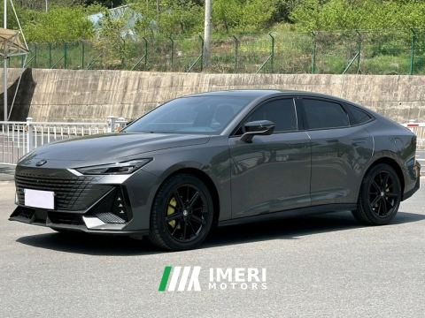 2022 Changan UNI-V 1.5T Premium Version - ავტომობილი ჩინეთიდან
