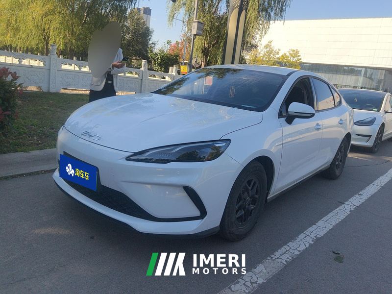 BYD Seal 05DM-i Smart Driving Edition 1.5L 55km Luxury Edition - автомобиль из Китая