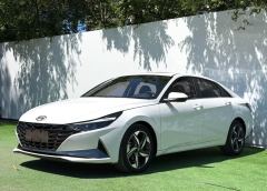 Hyundai Elantra 1.5L CVT Prestige Edition - ფოტო 1