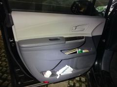 Toyota Sienna Dual-Engine 2.5L RWD Comfort Edition - photo 12