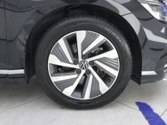 Volkswagen Magotan PHEV GTE 1.4T Luxury Edition - фото 6