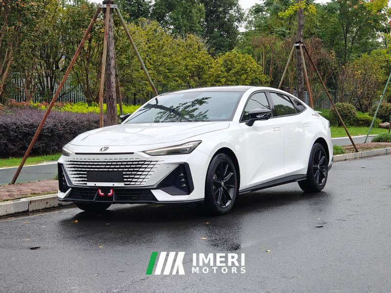Changan UNI-V 1.5T Premium Version - ავტომობილი ჩინეთიდან