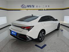 Hyundai Elantra 1.5L CVT Elite Edition - фото 2