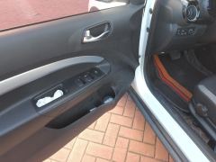 Kia Yepao Yipao 1.4L CVT Fun Edition - фото 12