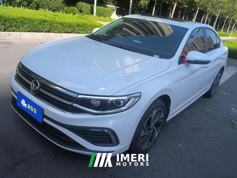 Volkswagen Bora 200TSI PRO Edition