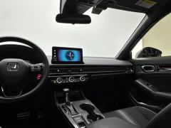 Honda Civic HATCHBACK 240TURBO CVT Edition - ფოტო 15