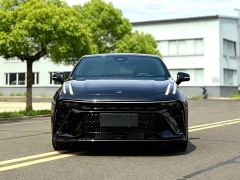 Lynk & Co 03 1.5T DCT Vigor Plus - ფოტო 9