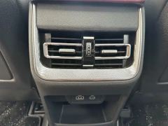 FAW Hongqi H5 2.0T Auto Flagship Edition - photo 17