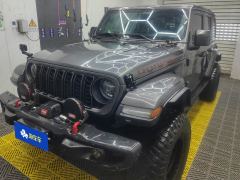 Jeep Wrangler 2.0T - photo 1