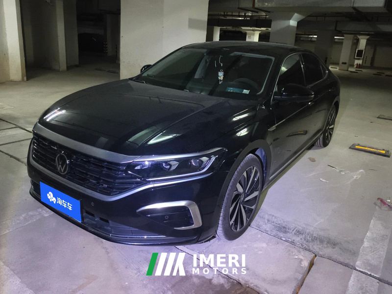 Volkswagen Passat 330TSI Elite Edition