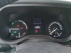 Toyota Sienna Dual-Engine 2.5L 4WD Prestige Edition - ფოტო 20