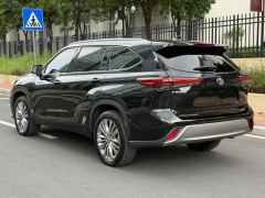 Toyota Highlander Dual-Engine 2.5L RWD Elite Edition 5-seater - фото 5