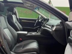 Honda Accord 260TURBO Premium Edition - ფოტო 11