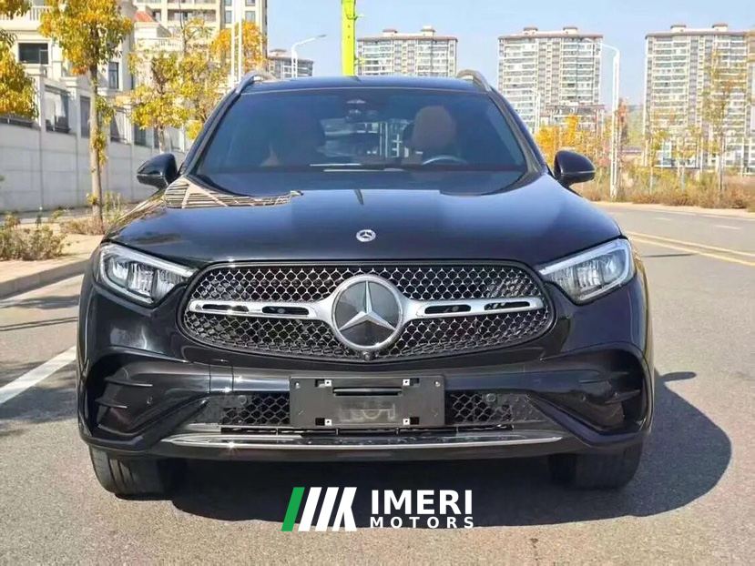 Mercedes-Benz GLC 300 L 4MATIC Dynamic 5-Seater