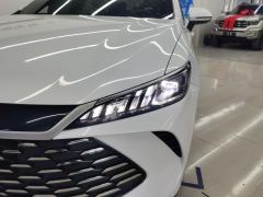 BYD Qin PLUS DM-i Smart Driving Edition 1.5L 55km Leading Edition - фото 4