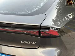 Changan UNI-V 1.5T Sport Edition - ფოტო 19