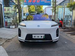 NIO ES8 635km Executive Luxury Edition 102kWh 6-seater - фото 2