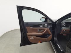 Mercedes-Benz E Class E-Class Facelift E 260 L Sport - фото 11