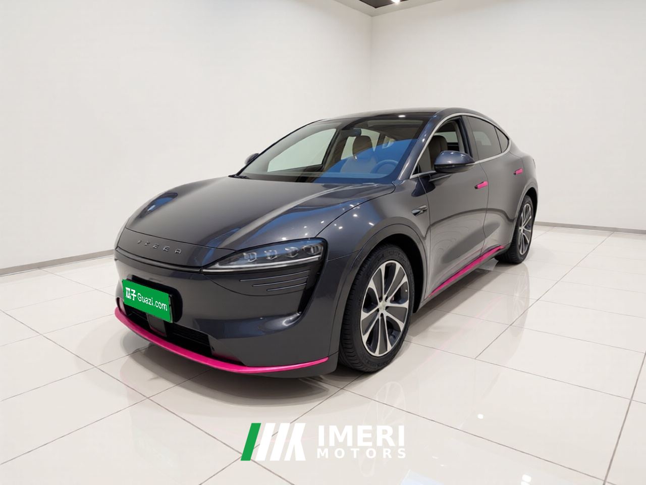 Luxeed R7 Hongmeng Zhixing Wisdom Realm R7 BEV 667km Rear-wheel drive Pro