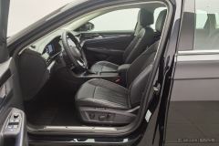 Volkswagen Passat 330TSI Luxury Edition - фото 13