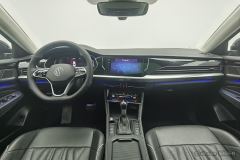 Volkswagen Passat 330TSI Luxury Edition - фото 14